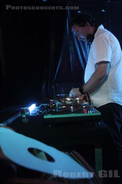 DJ JOE GODDARD - 2014-04-18 - PARIS - Point Ephemere - 